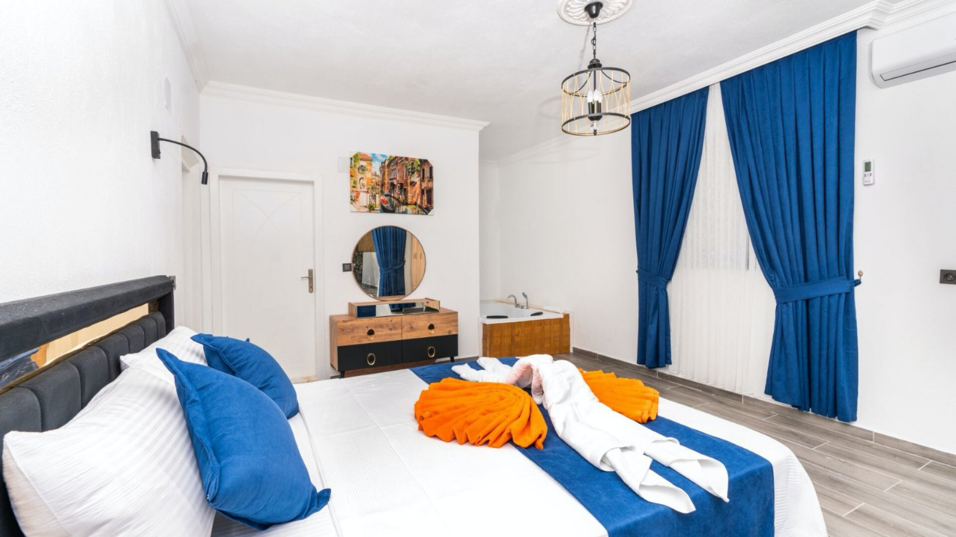 VBK63493 Villa Booking