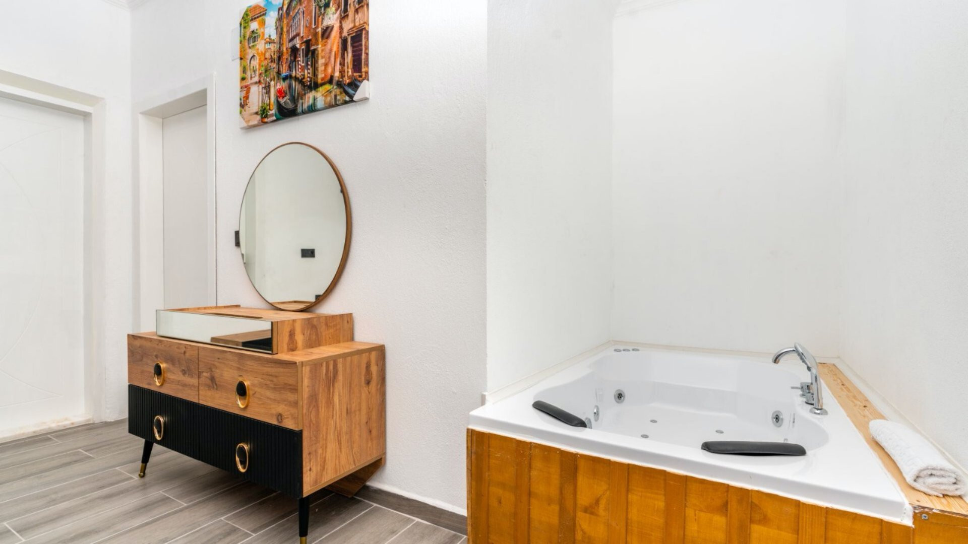 VBK63493 Villa Booking