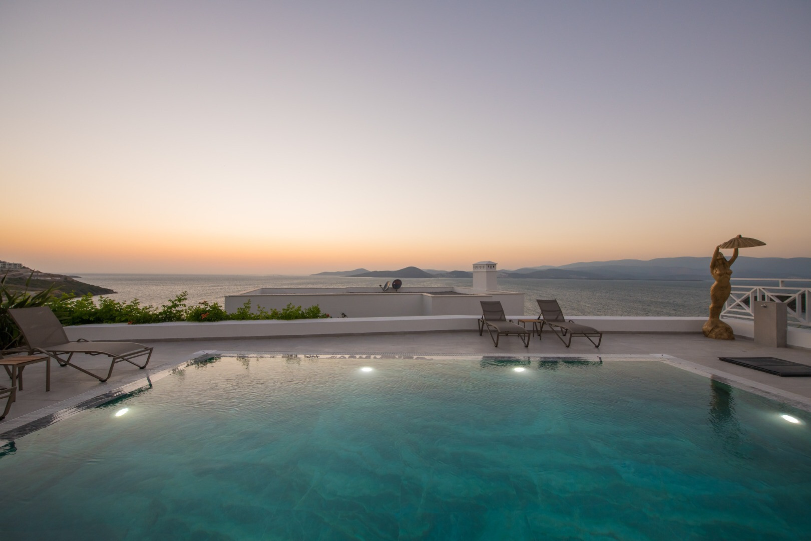 VBK76905 Villa Booking