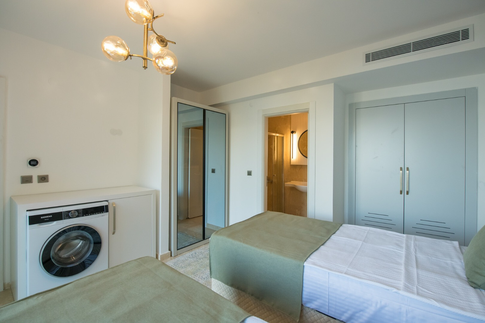 VBK76905 Villa Booking