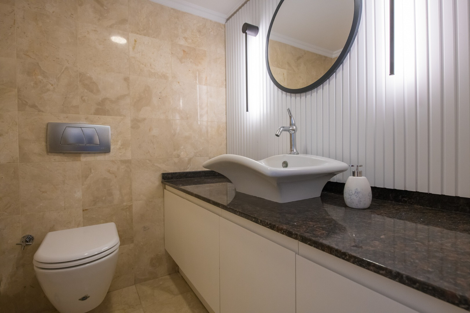 VBK76905 Villa Booking