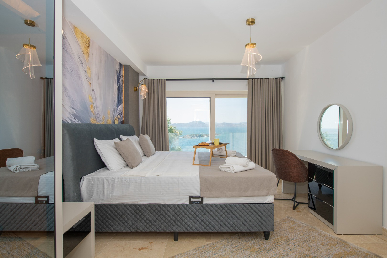VBK76905 Villa Booking