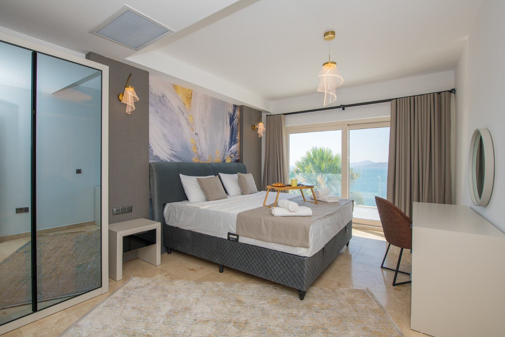 VBK76905 Villa Booking