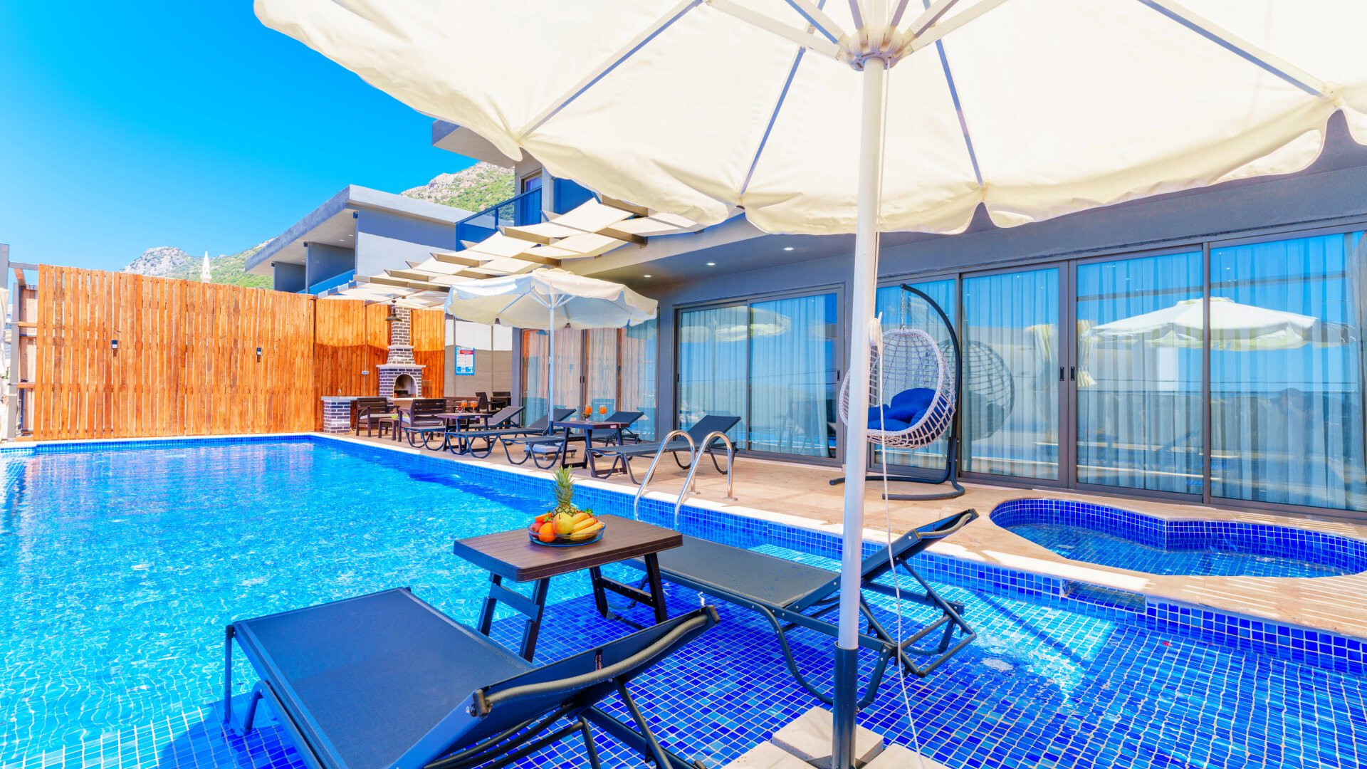 VBK51672 Villa Booking