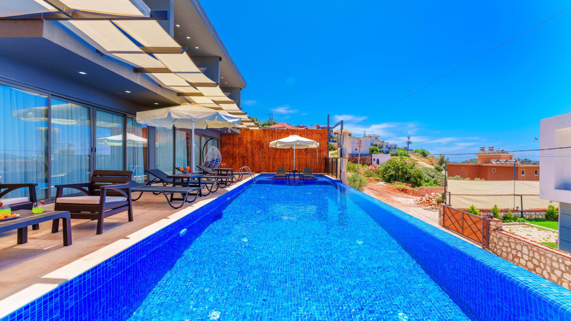 VBK51672 Villa Booking