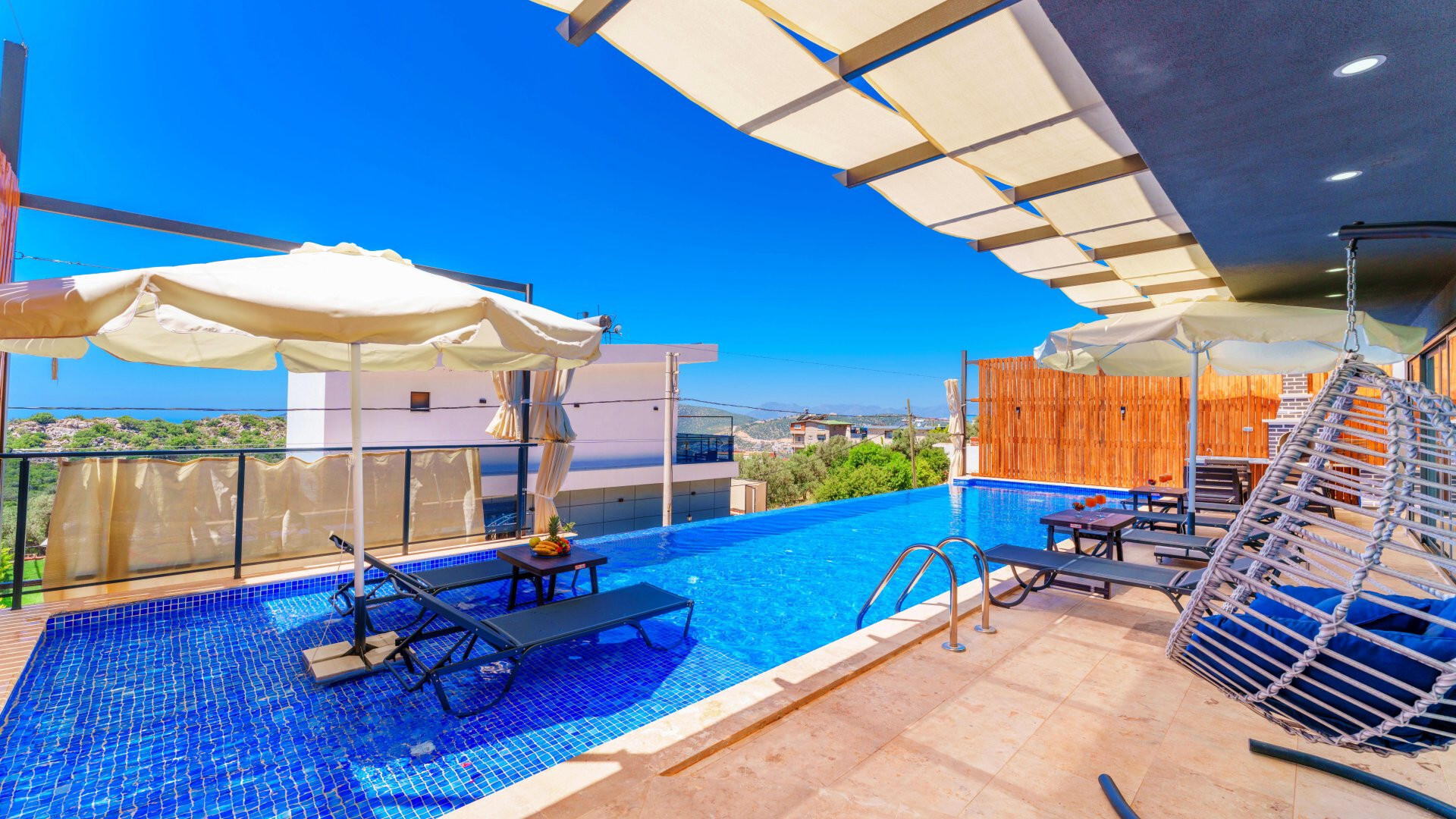 VBK51672 Villa Booking
