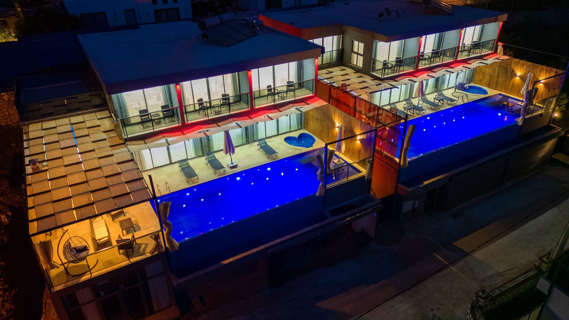 VBK51672 Villa Booking