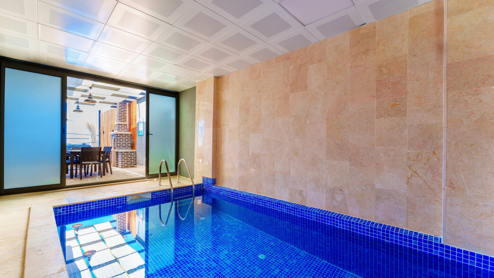 VBK51672 Villa Booking