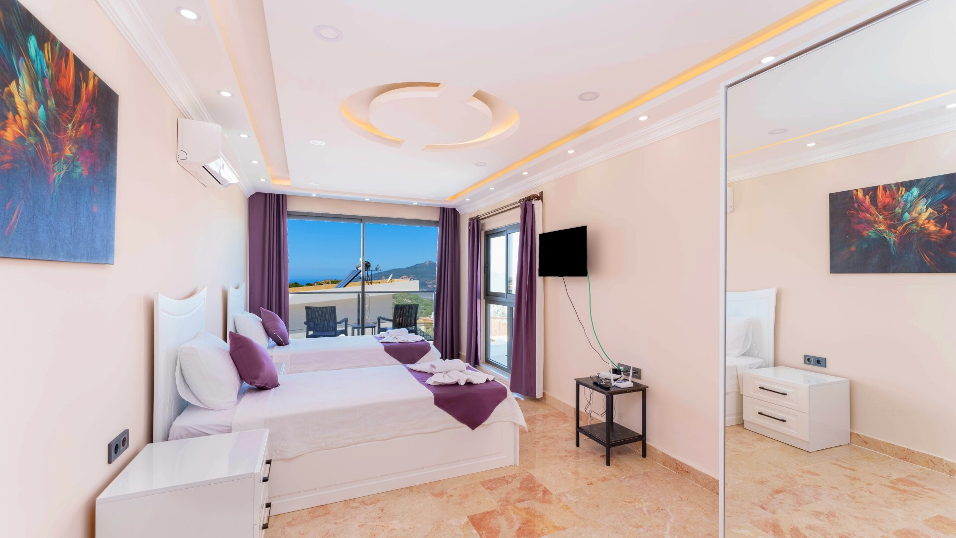 VBK51672 Villa Booking