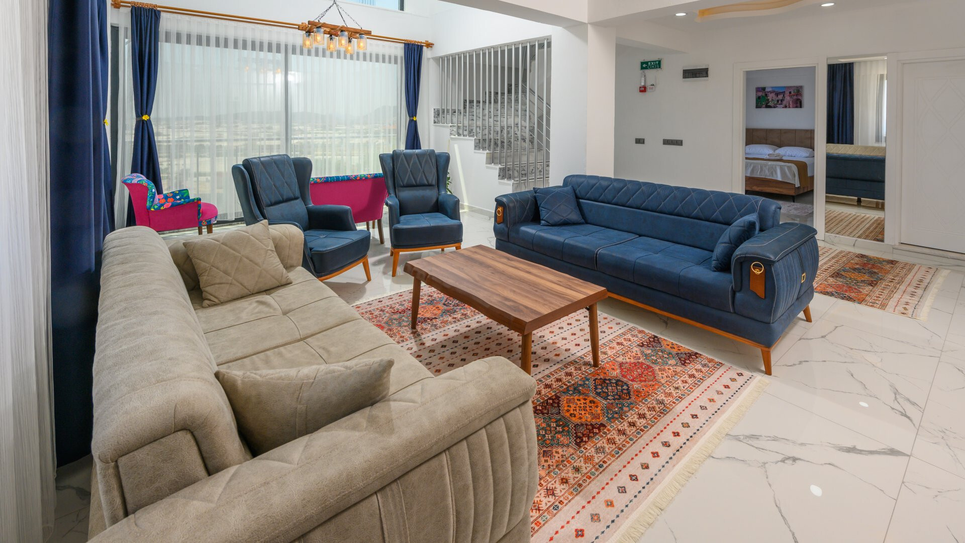 VBK19317 Villa Booking