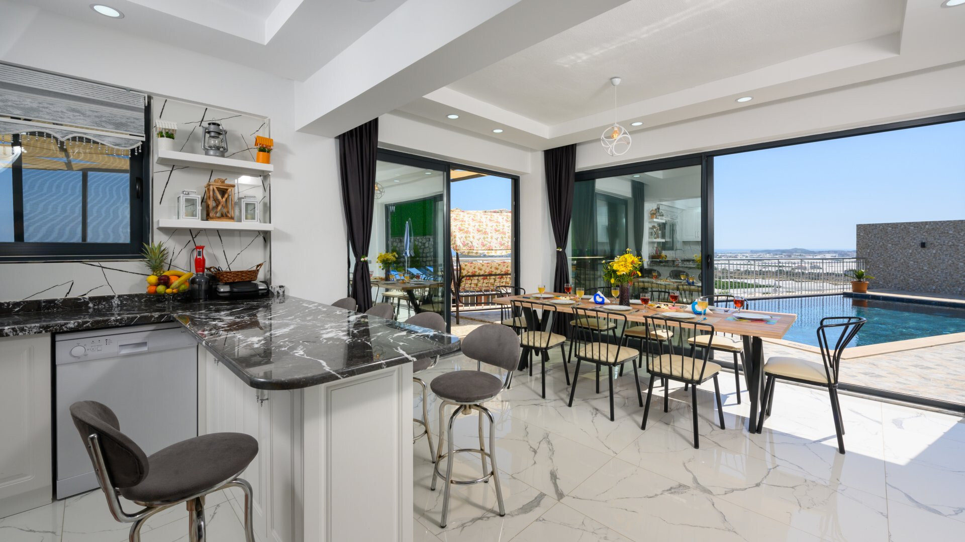 VBK19317 Villa Booking