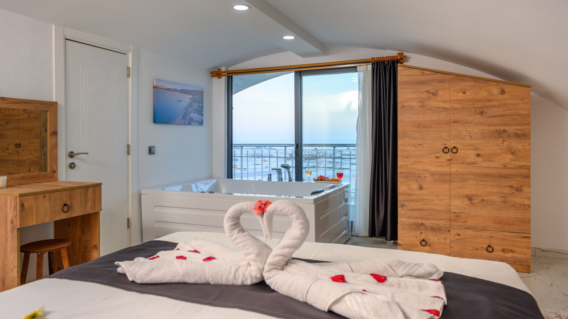 VBK19317 Villa Booking