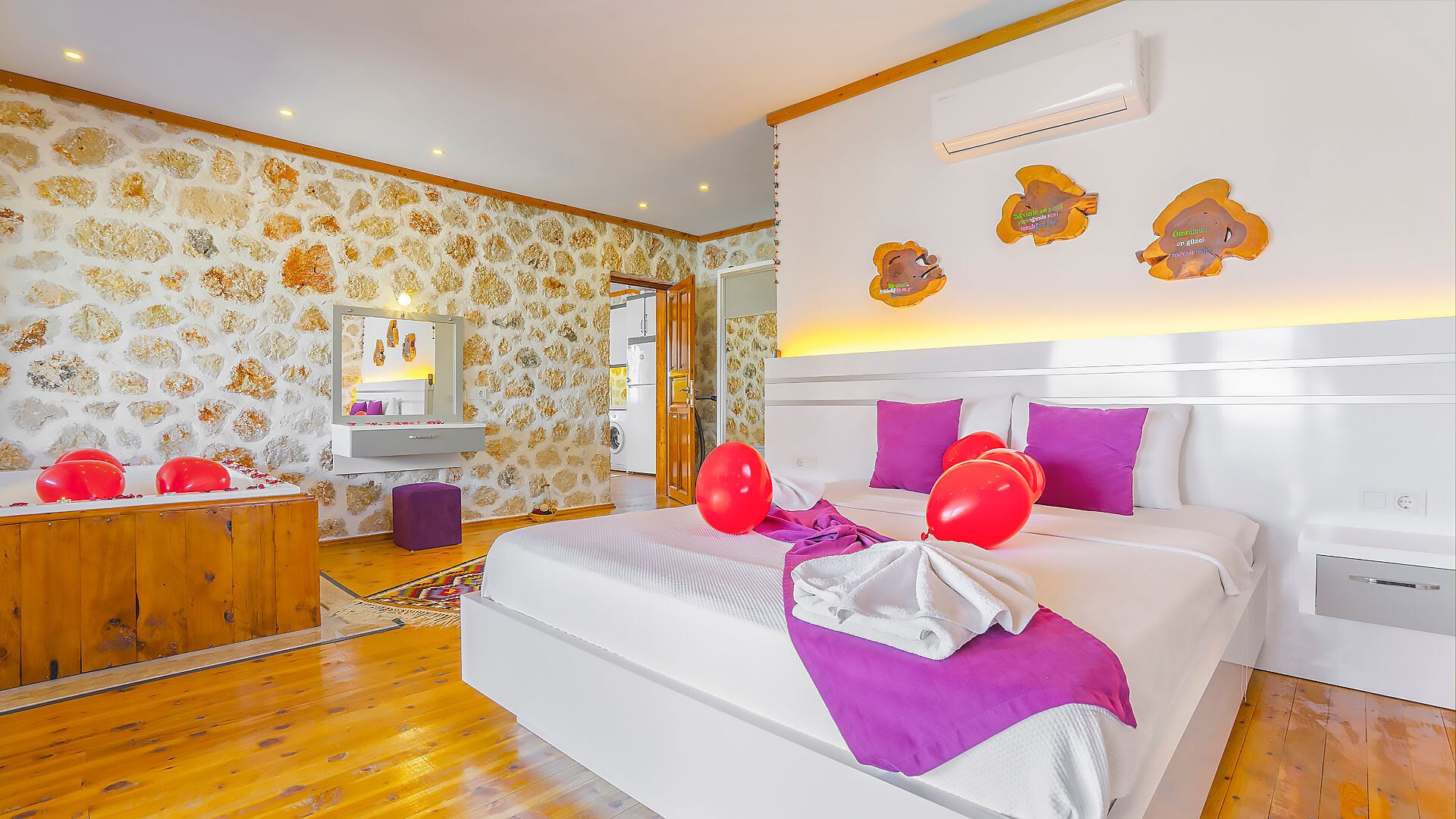 VBK94897 Villa Booking