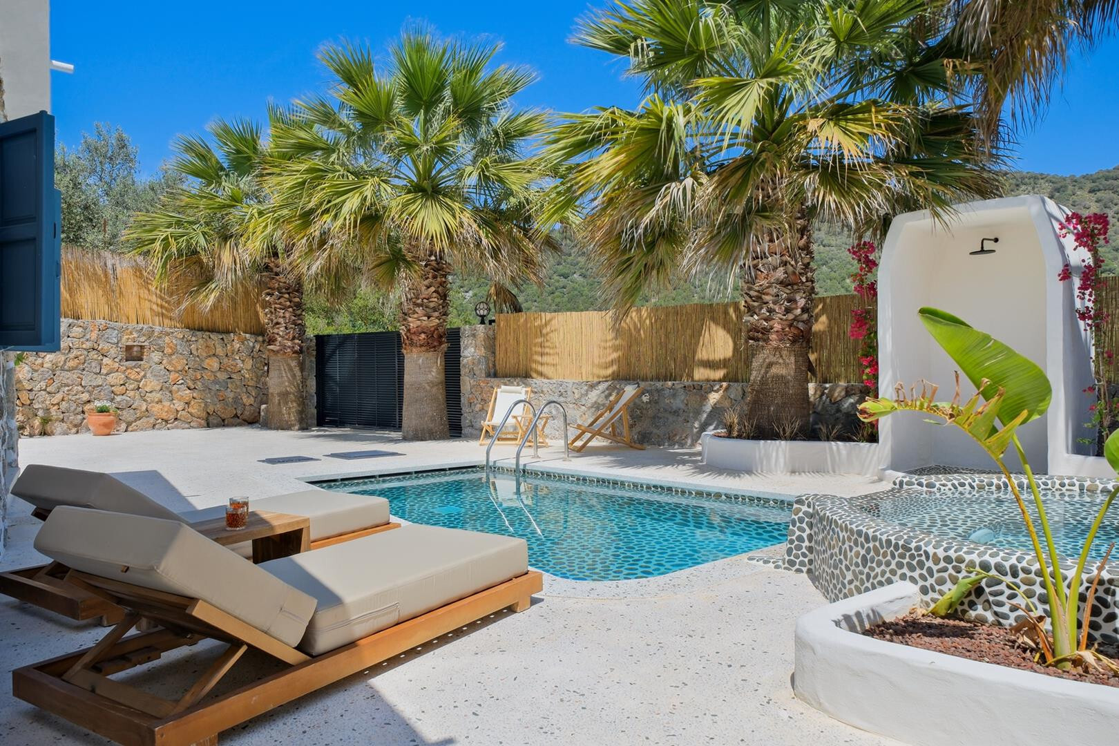 VBK33499 Villa Booking