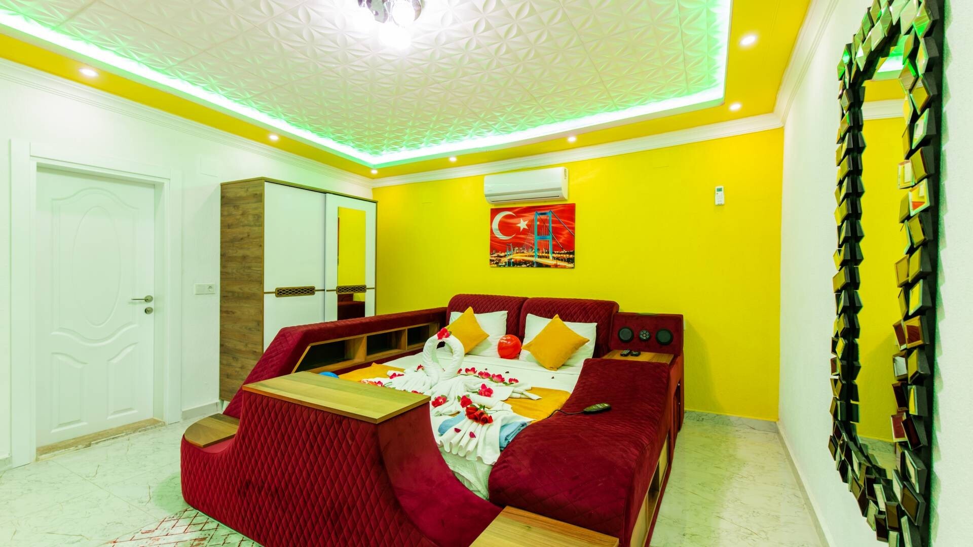 VBK73644 Villa Booking