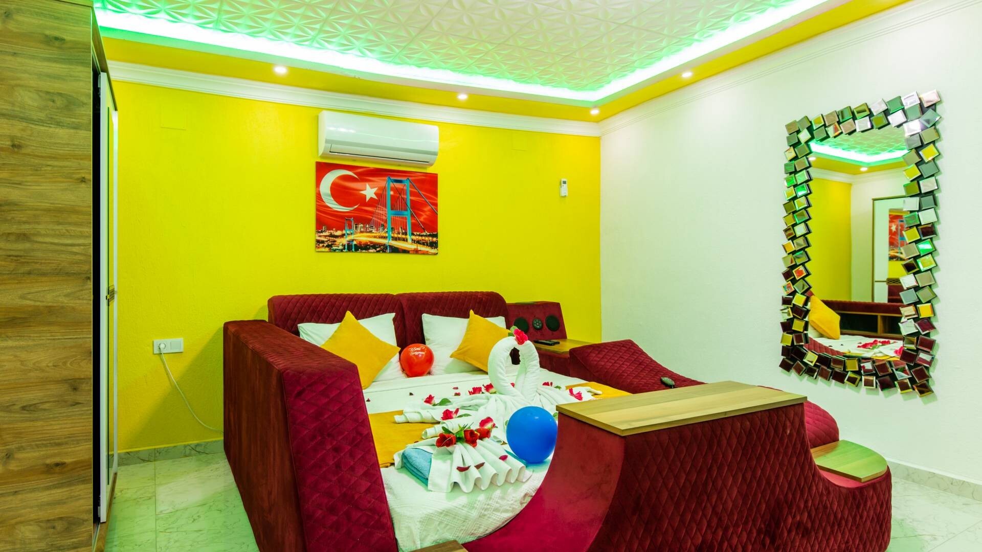 VBK73644 Villa Booking