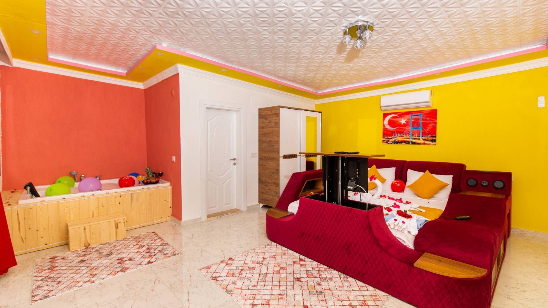 VBK73644 Villa Booking