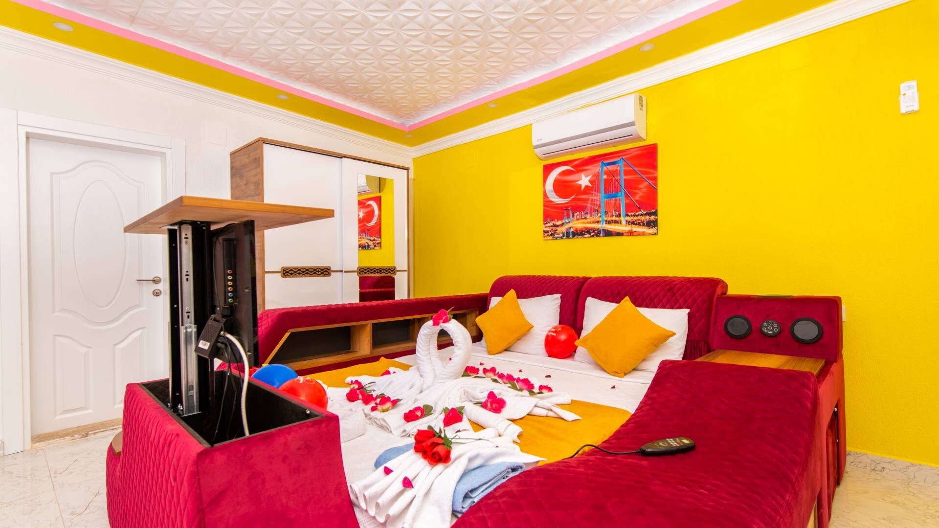 VBK73644 Villa Booking