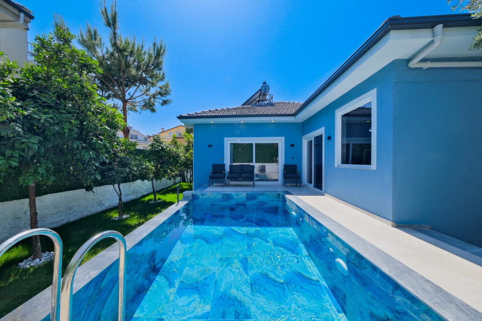 VBK37026 Villa Booking