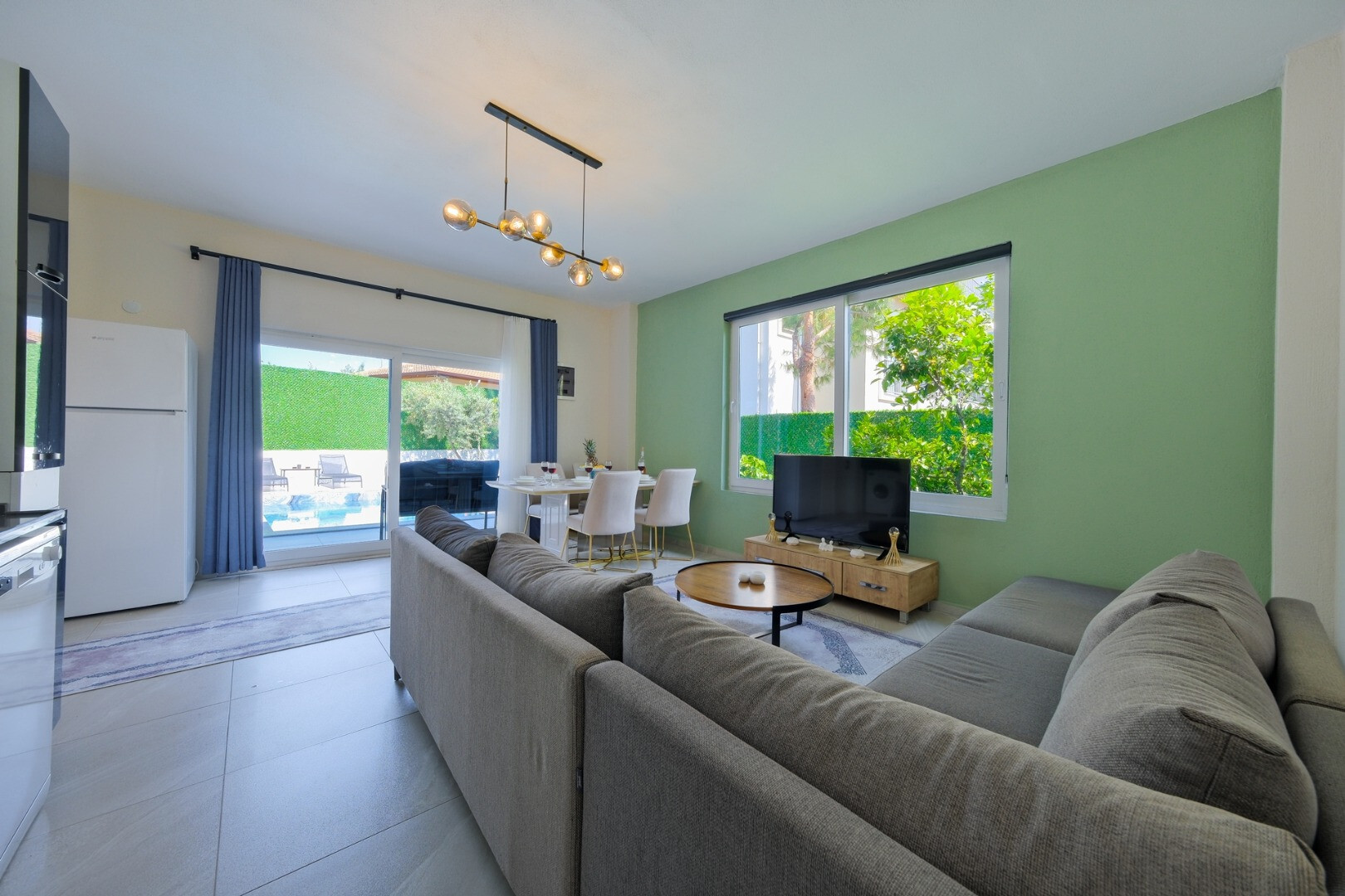VBK37026 Villa Booking