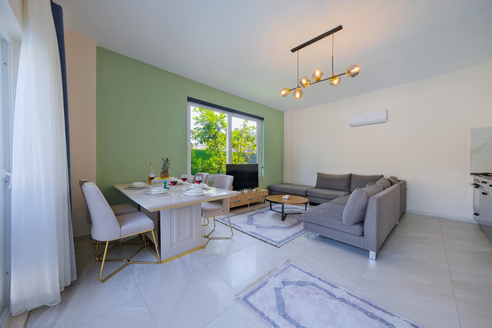 VBK37026 Villa Booking