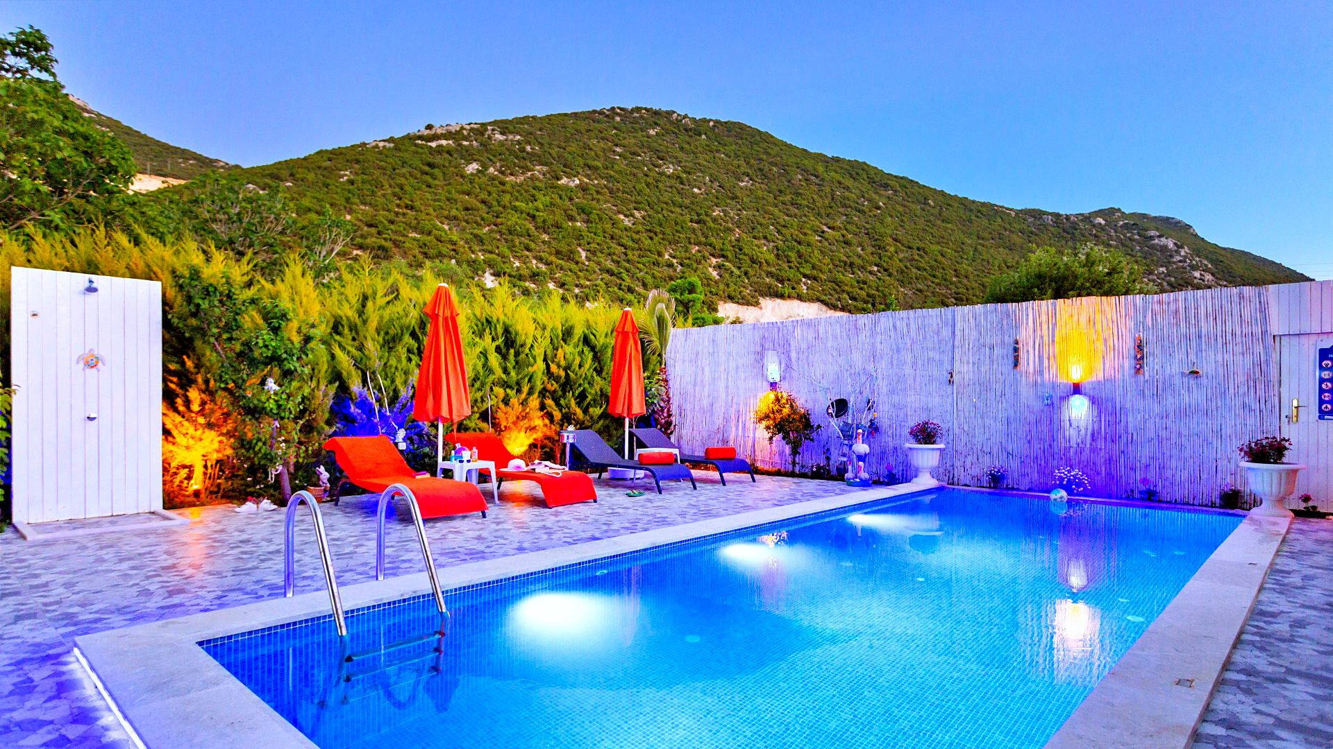 VBK43299 Villa Booking