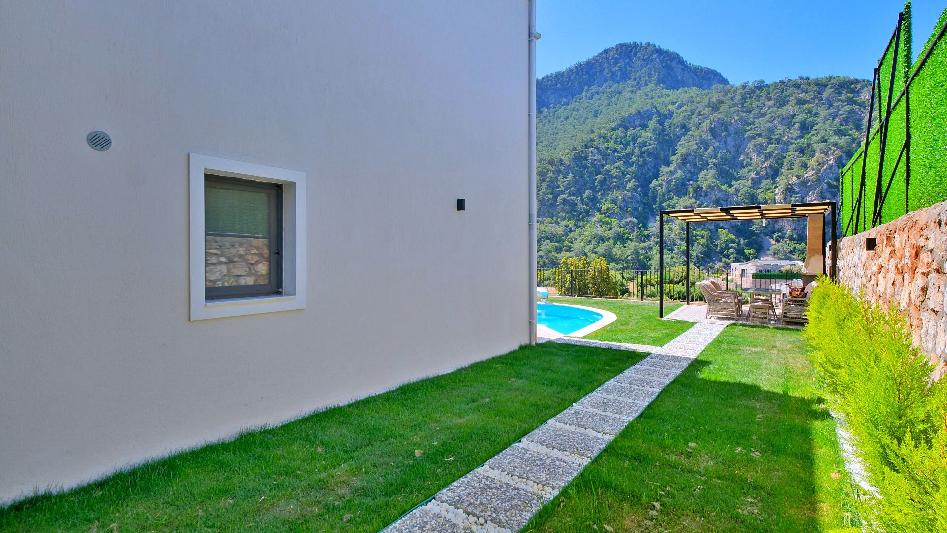 VBK35584 Villa Booking