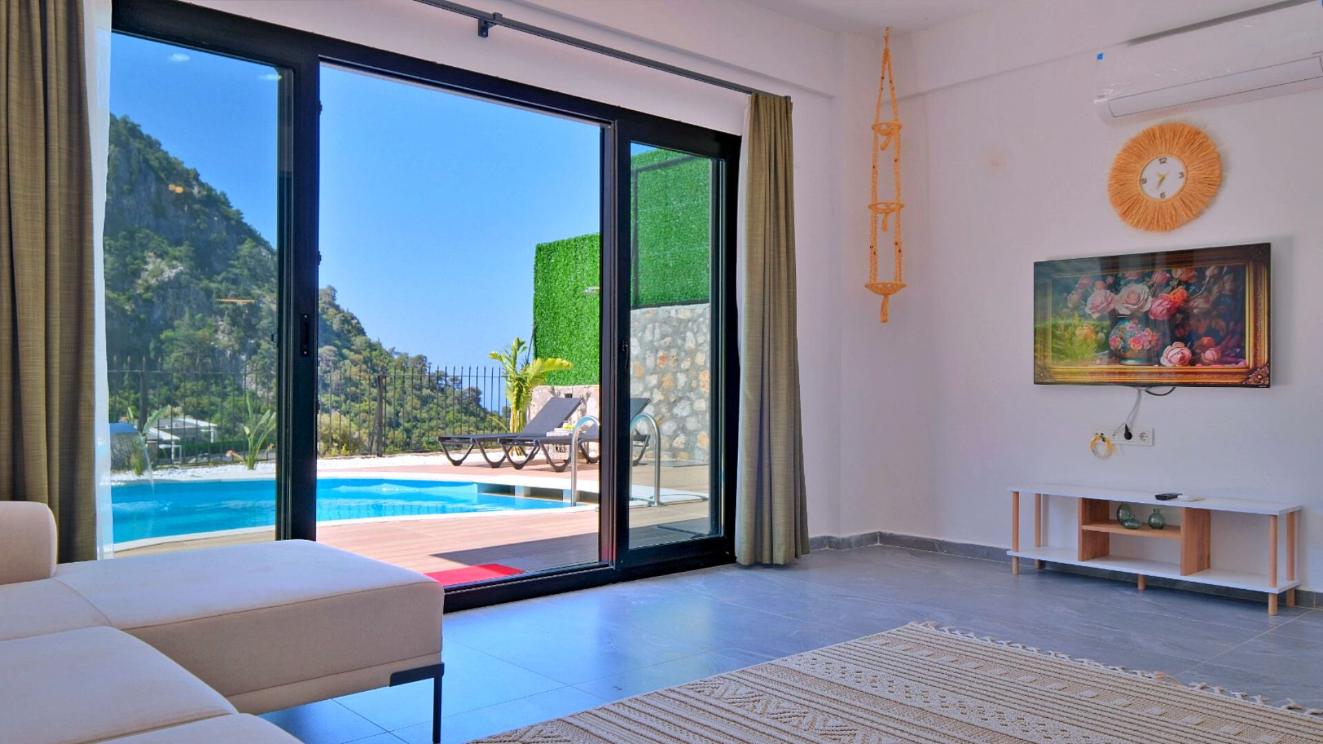 VBK35584 Villa Booking