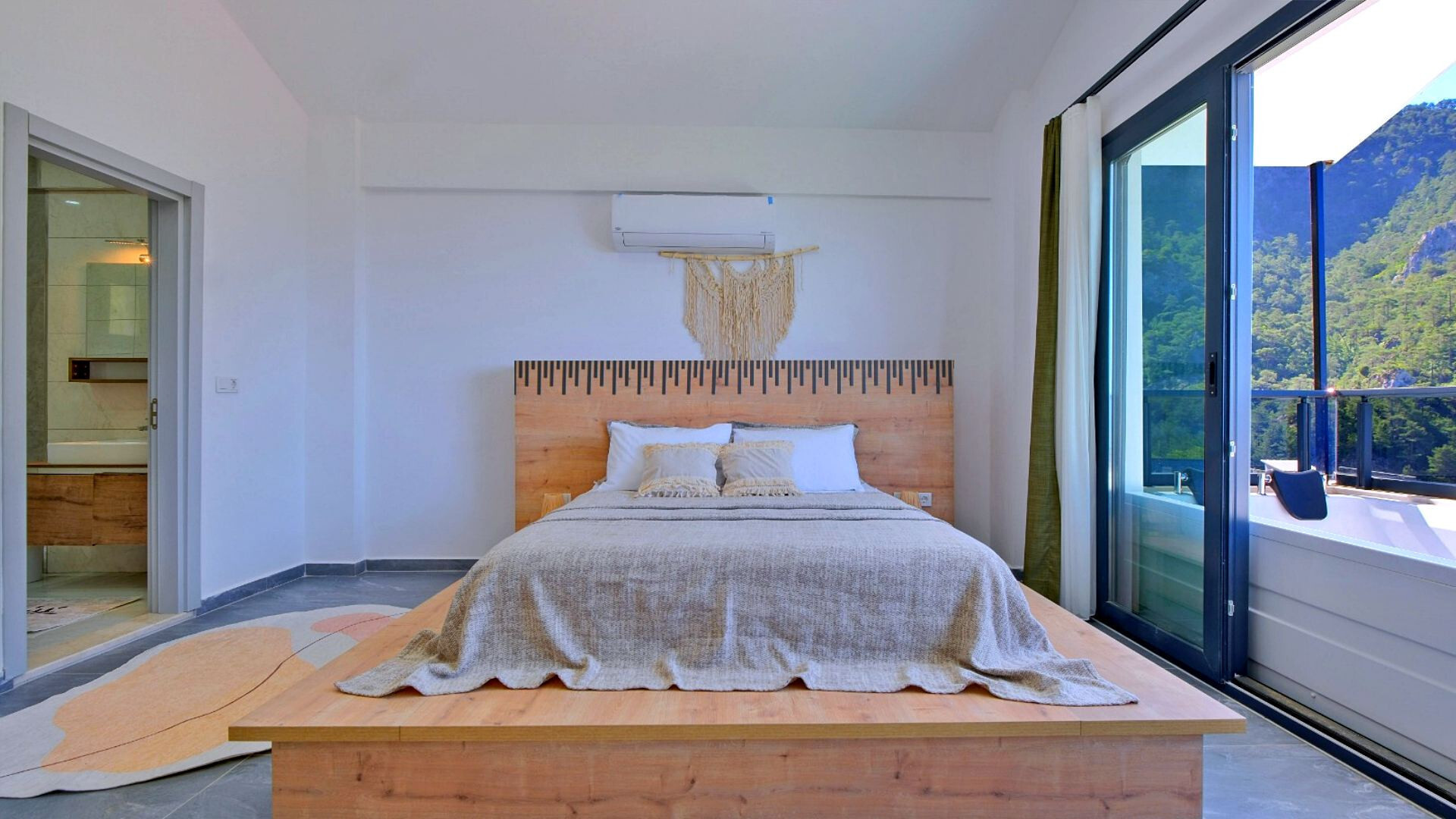 VBK35584 Villa Booking