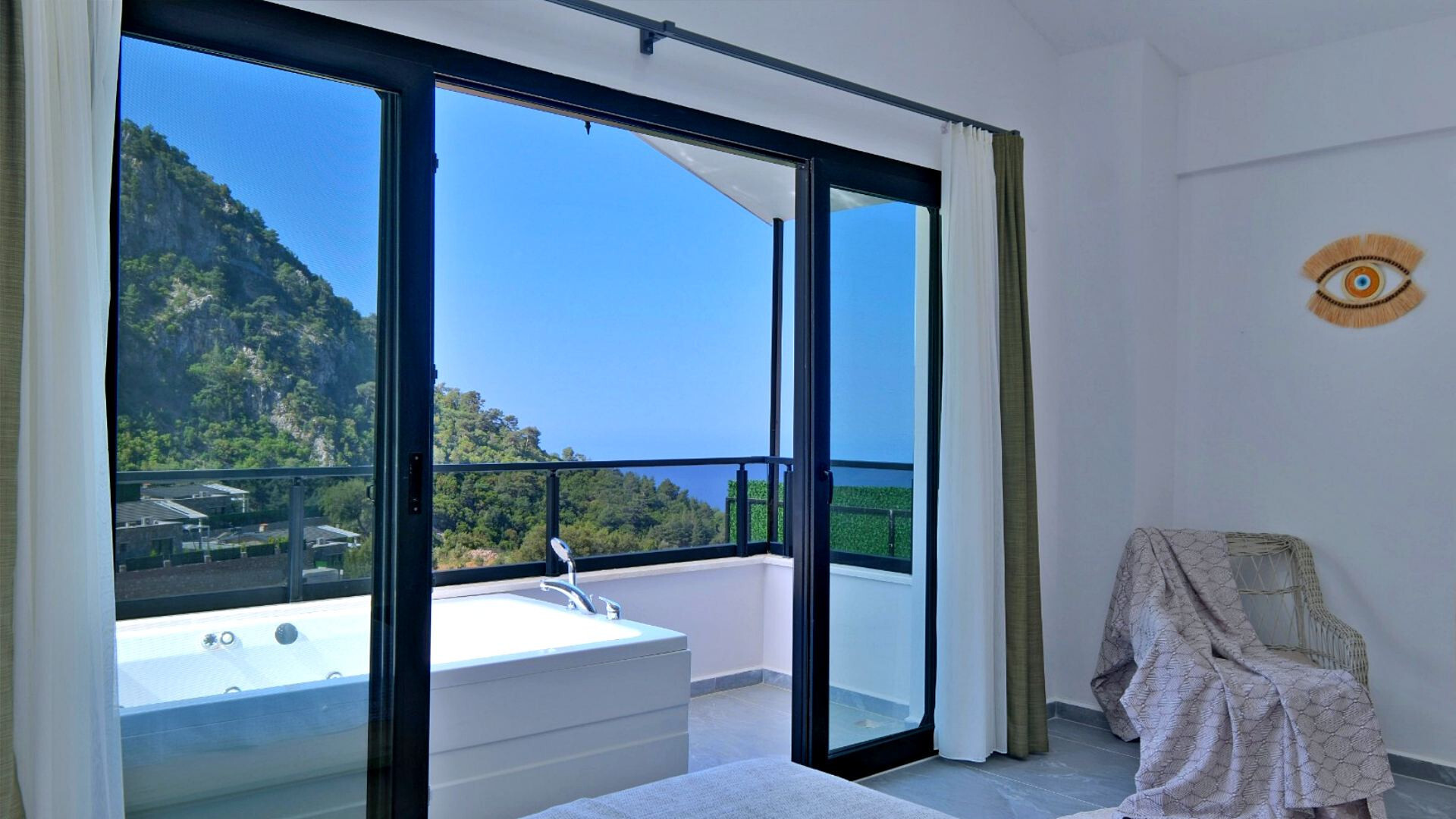 VBK35584 Villa Booking