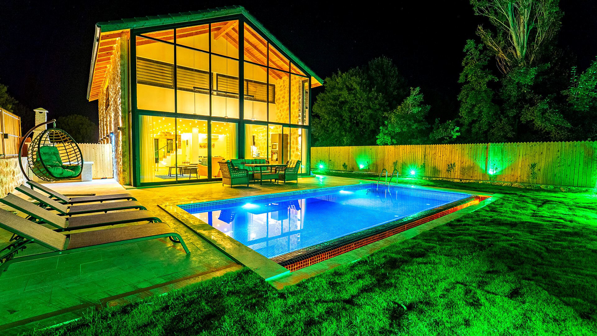 VBK91553 Villa Booking