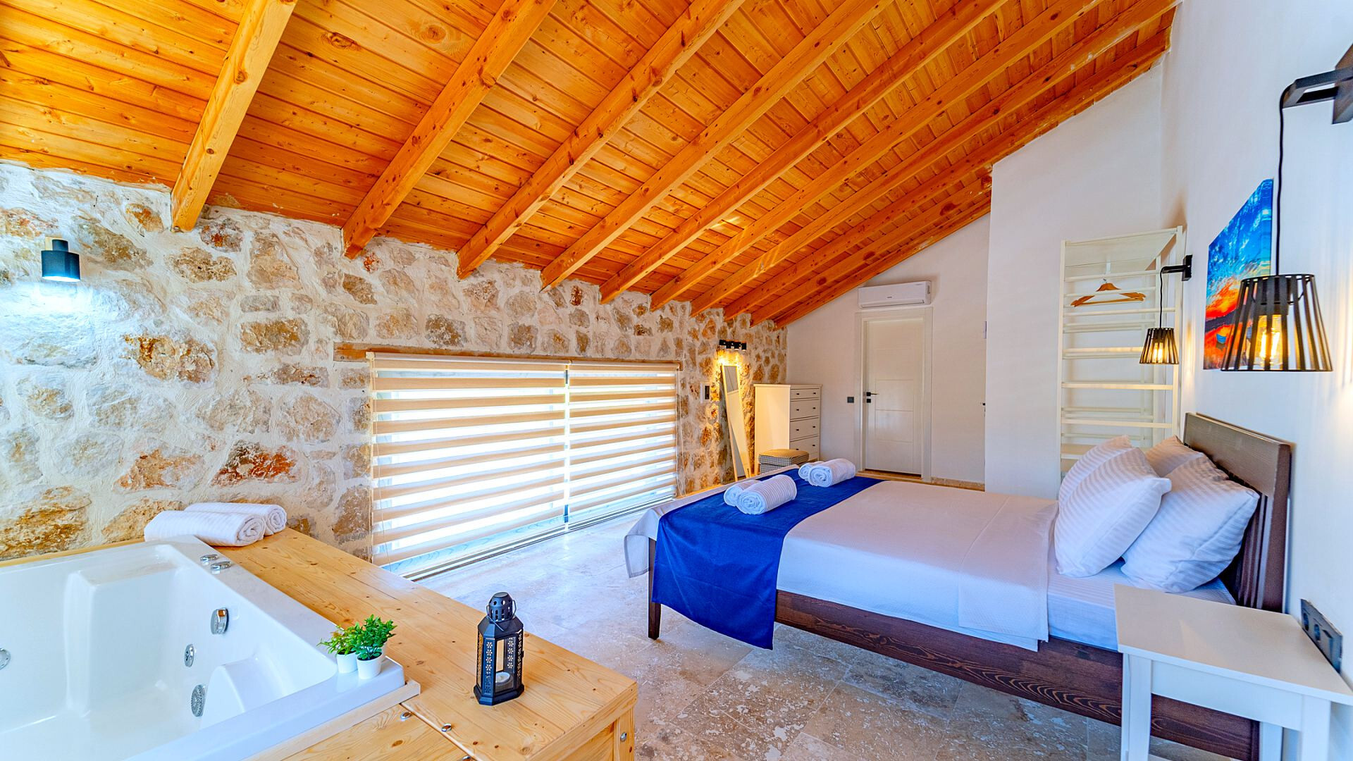 VBK91553 Villa Booking