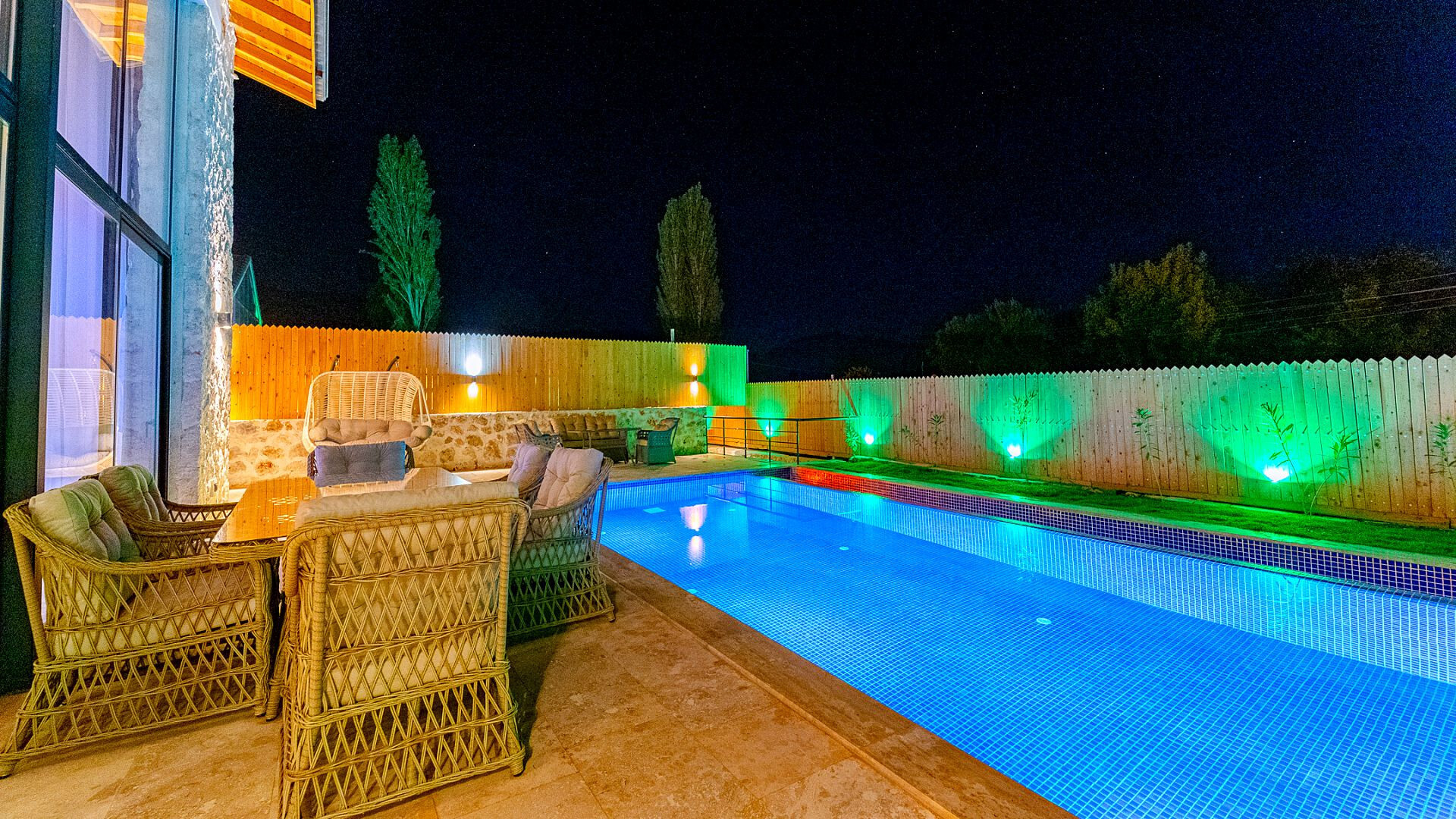 VBK51322 Villa Booking