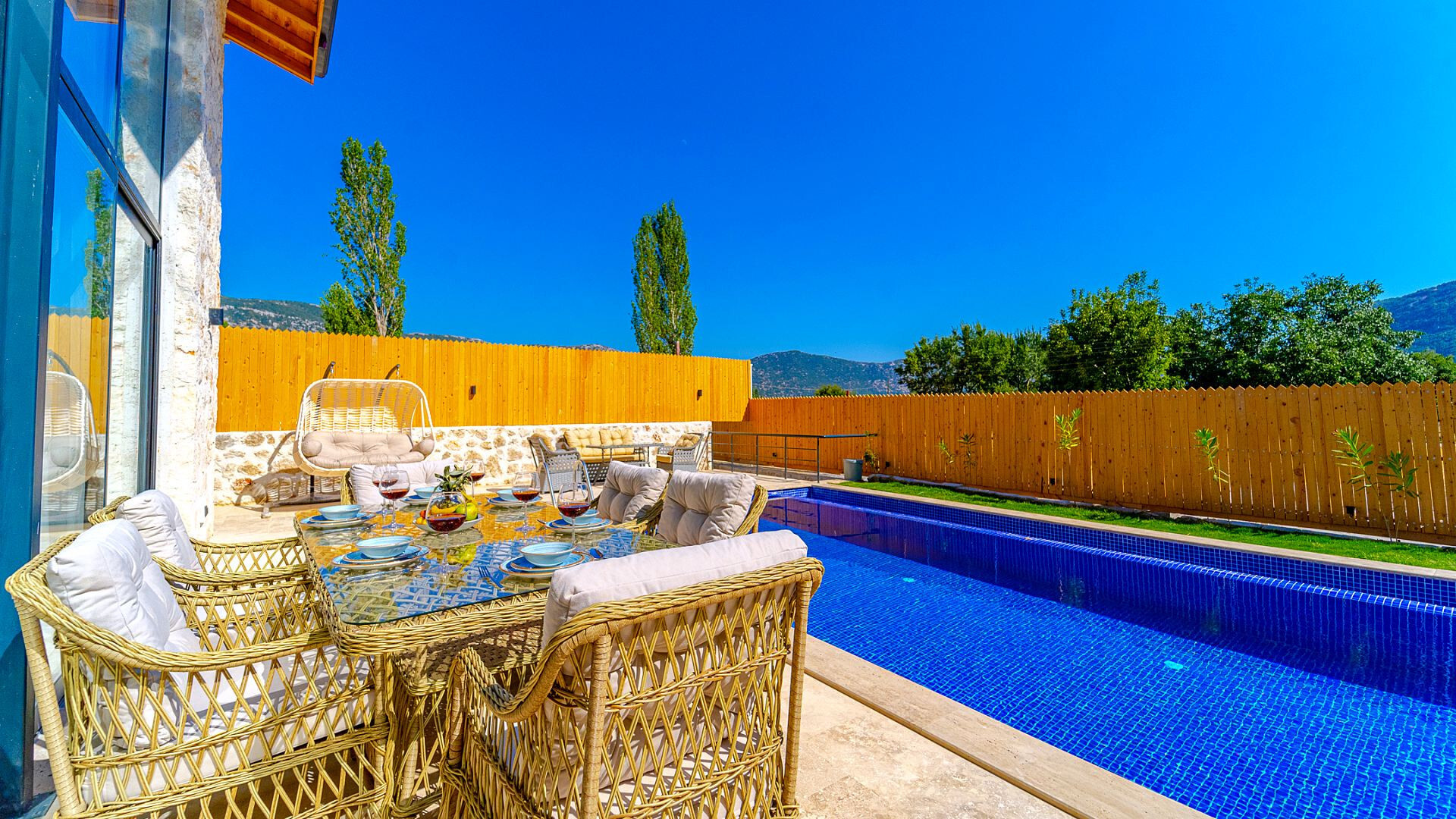 VBK51322 Villa Booking