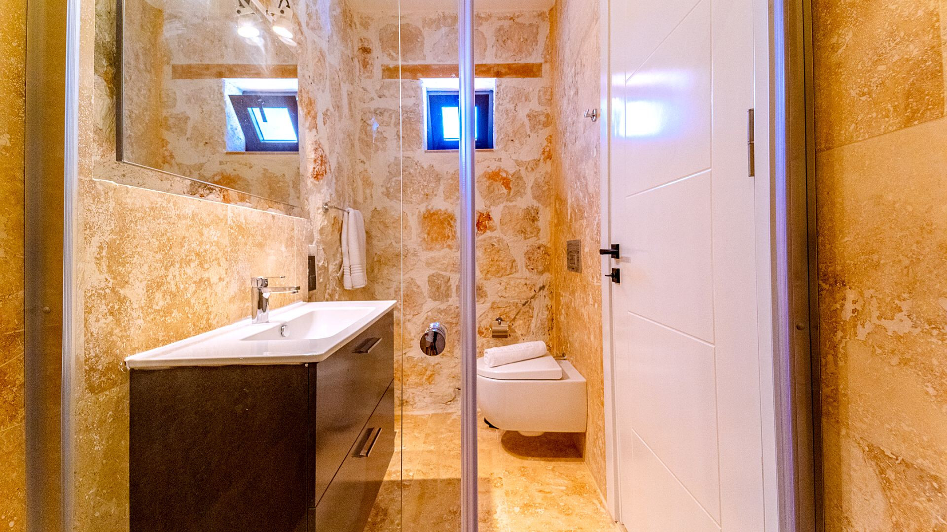 VBK51322 Villa Booking