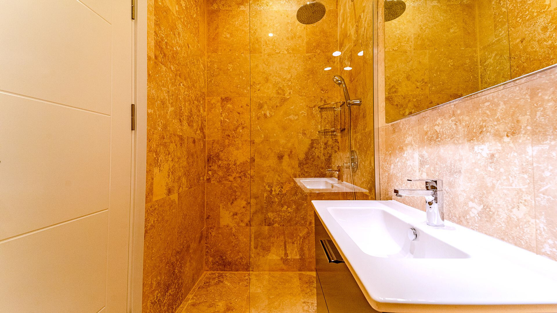 VBK51322 Villa Booking