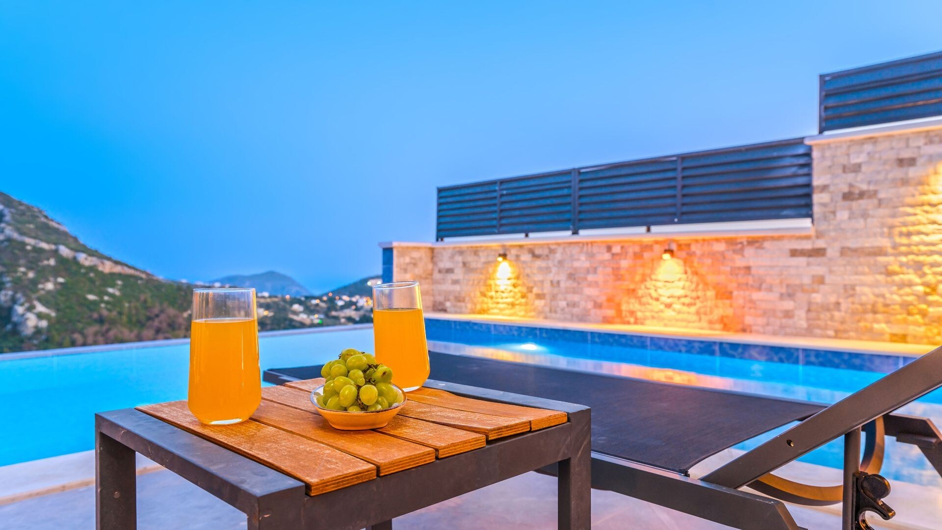 VBK17564 Villa Booking