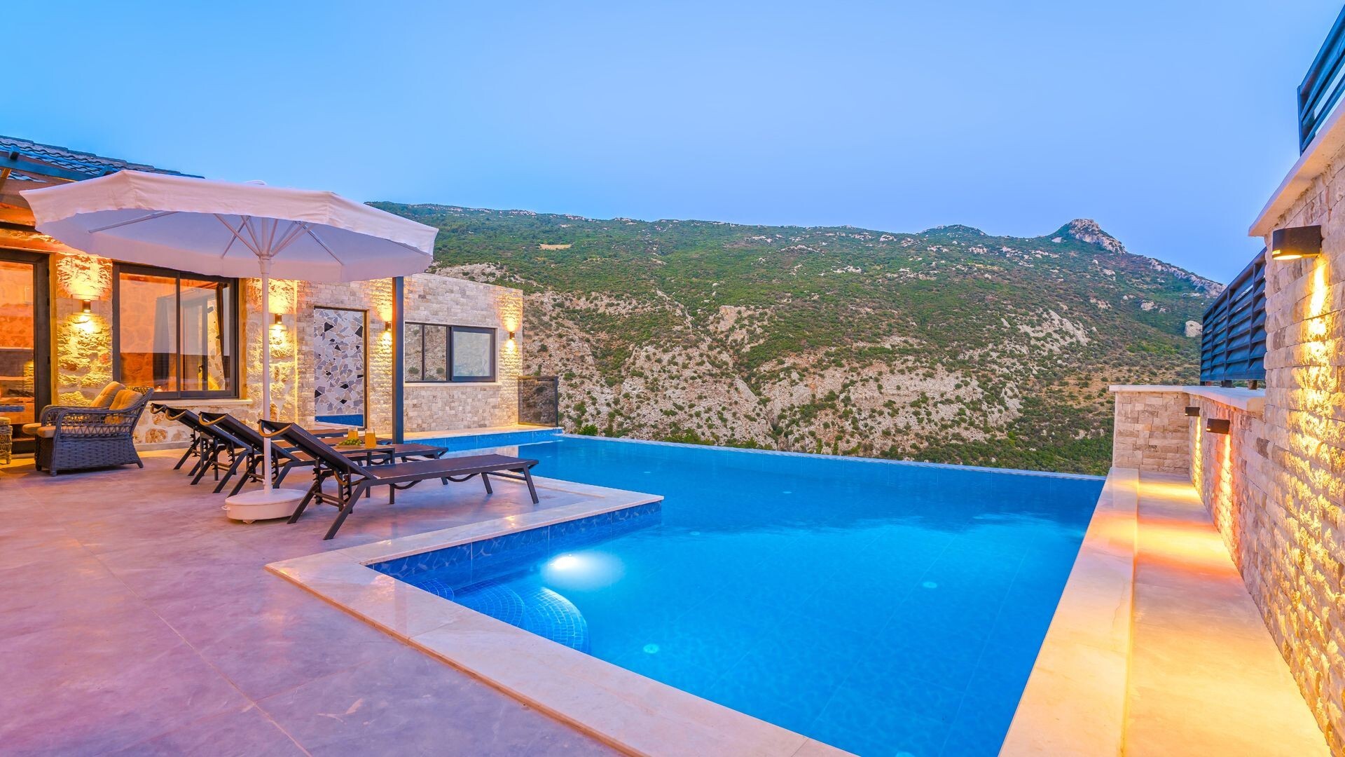 VBK17564 Villa Booking