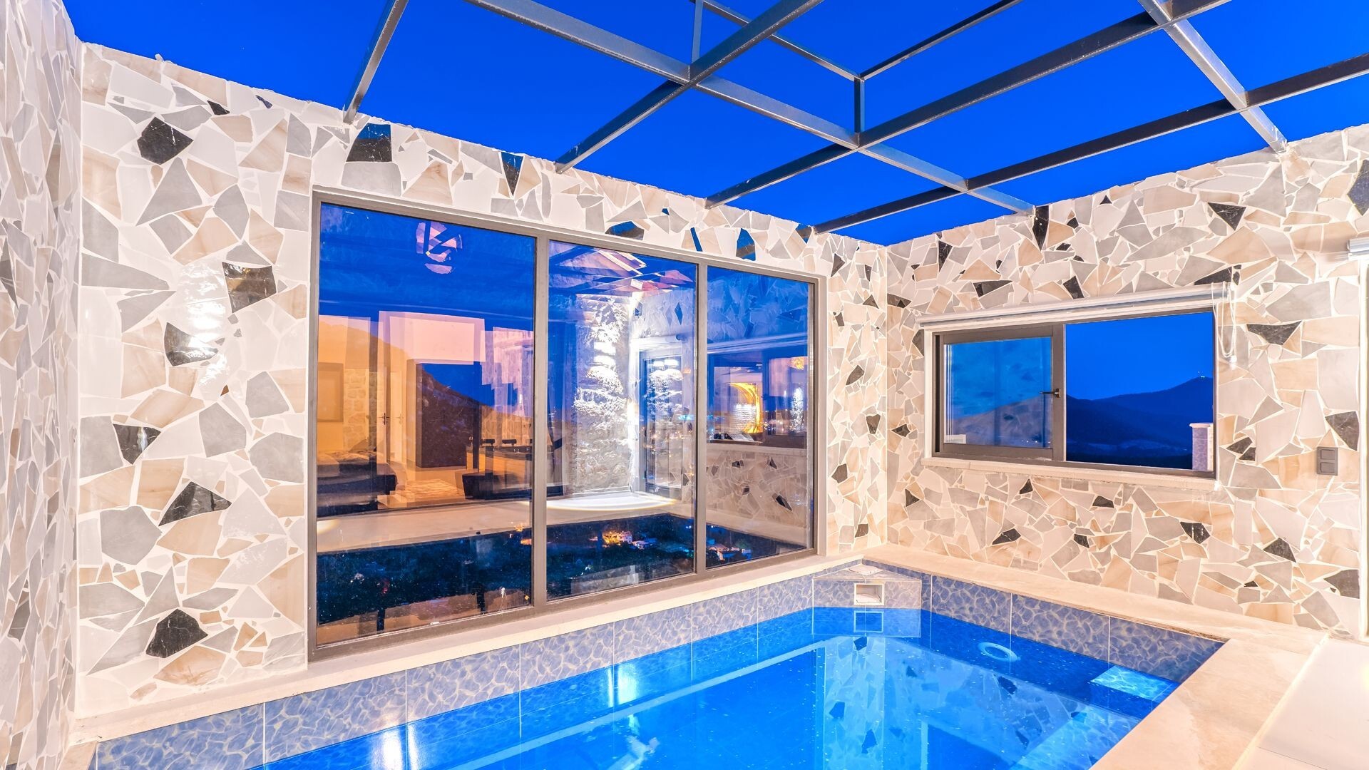 VBK17564 Villa Booking