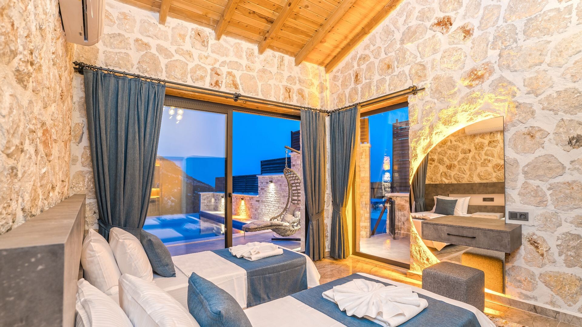 VBK17564 Villa Booking