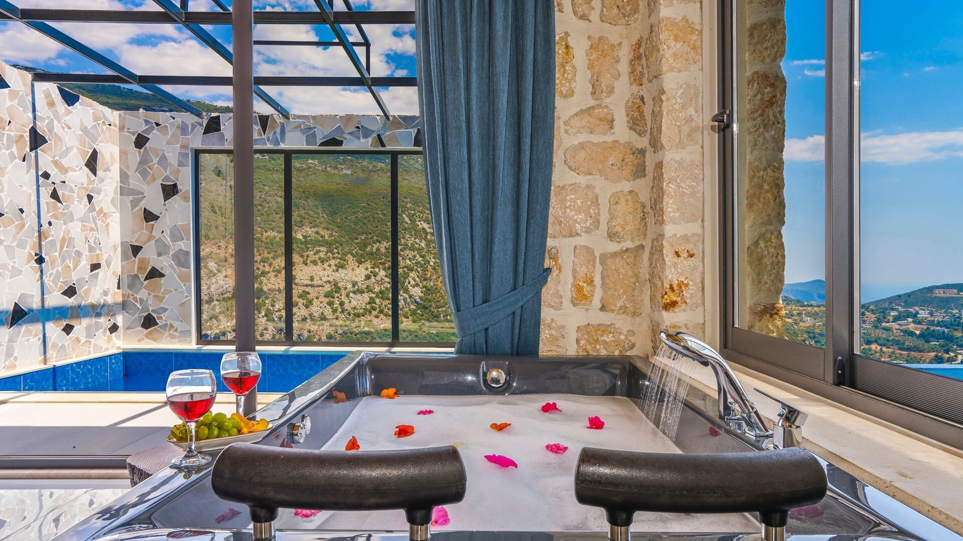 VBK17564 Villa Booking