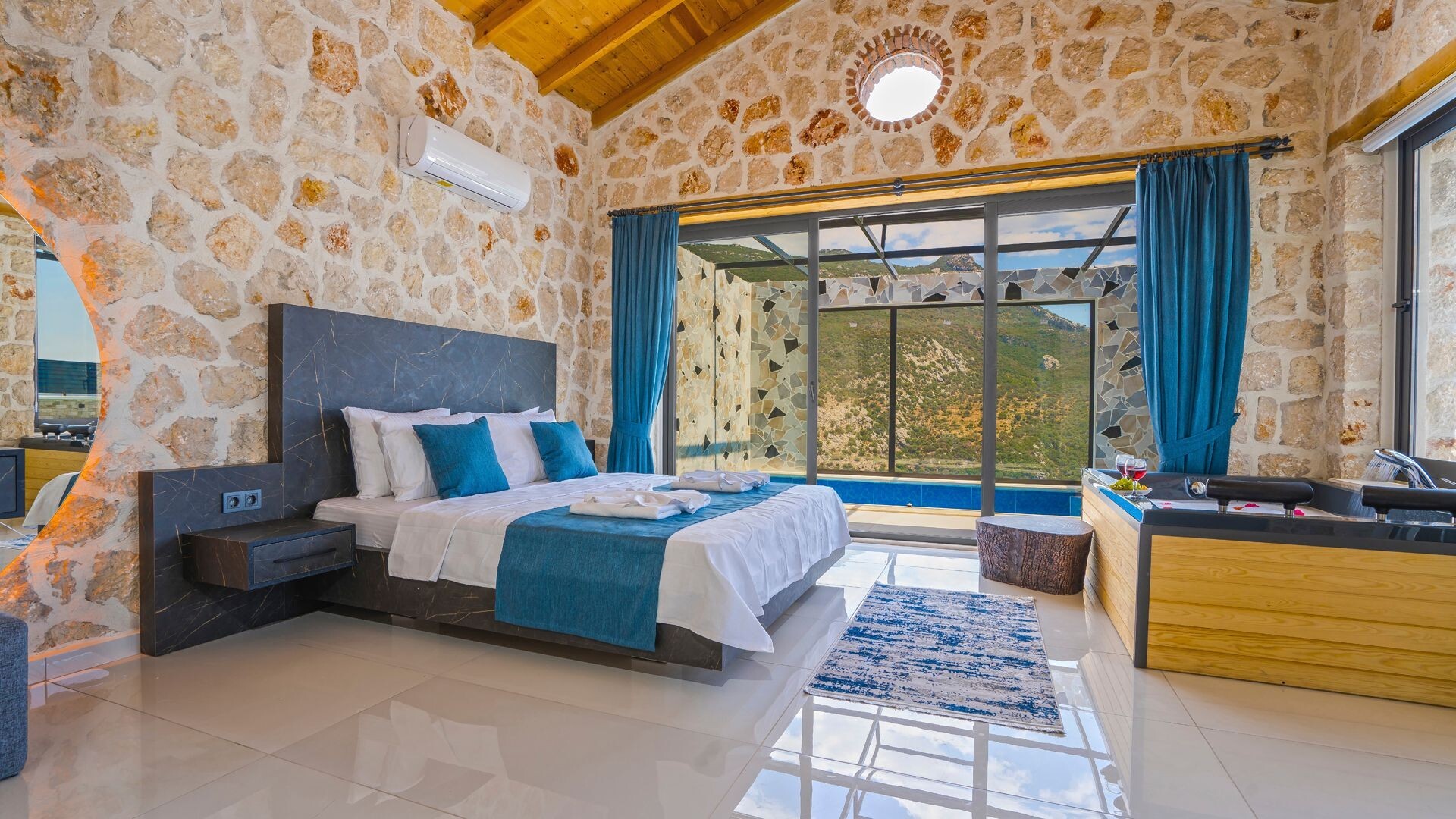 VBK17564 Villa Booking