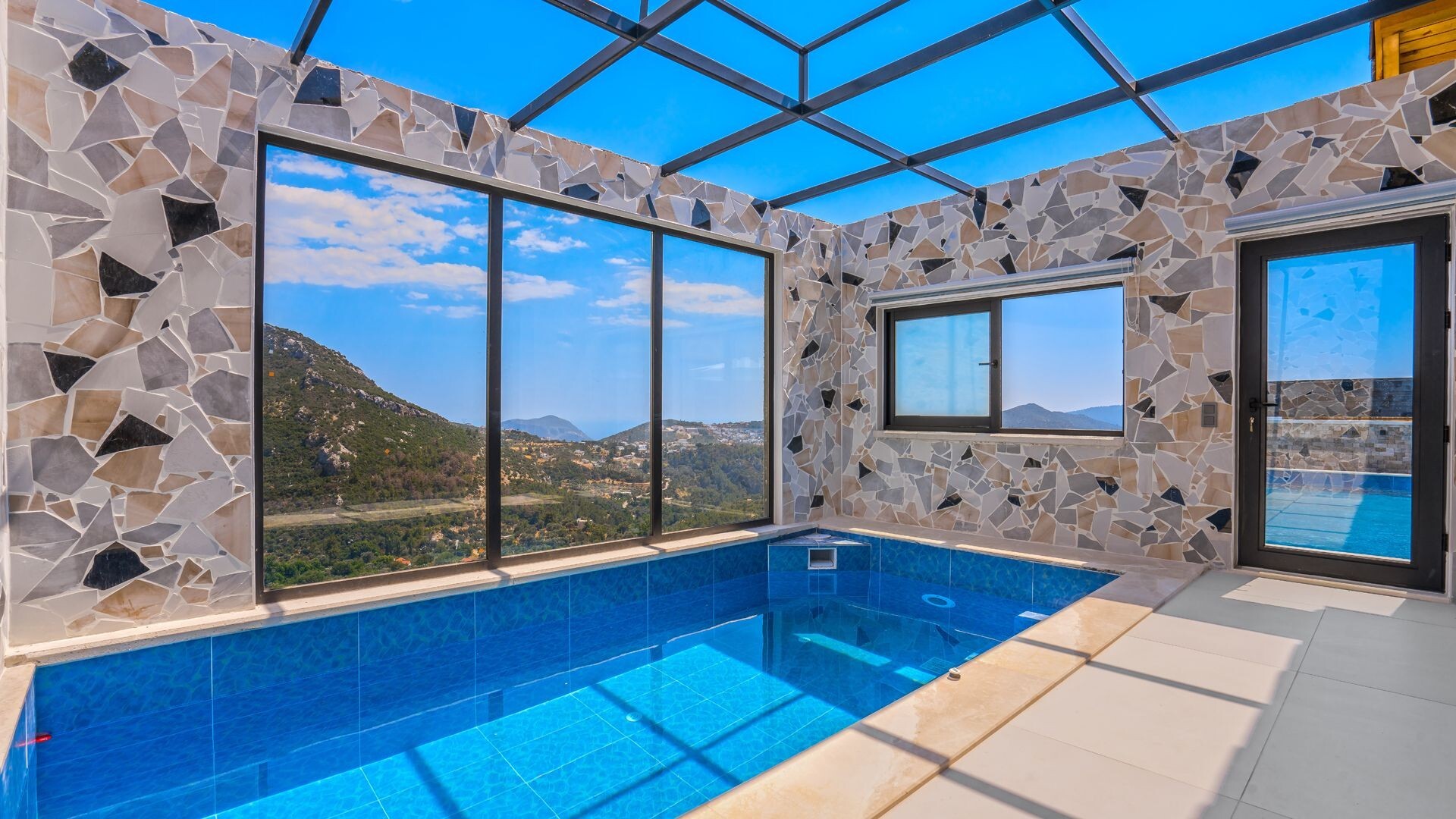 VBK17564 Villa Booking