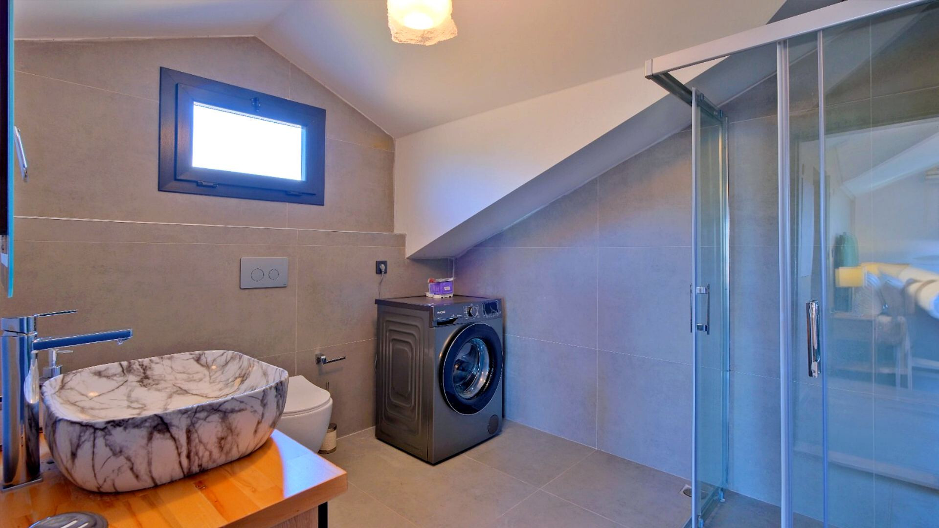 VBK76901 Villa Booking