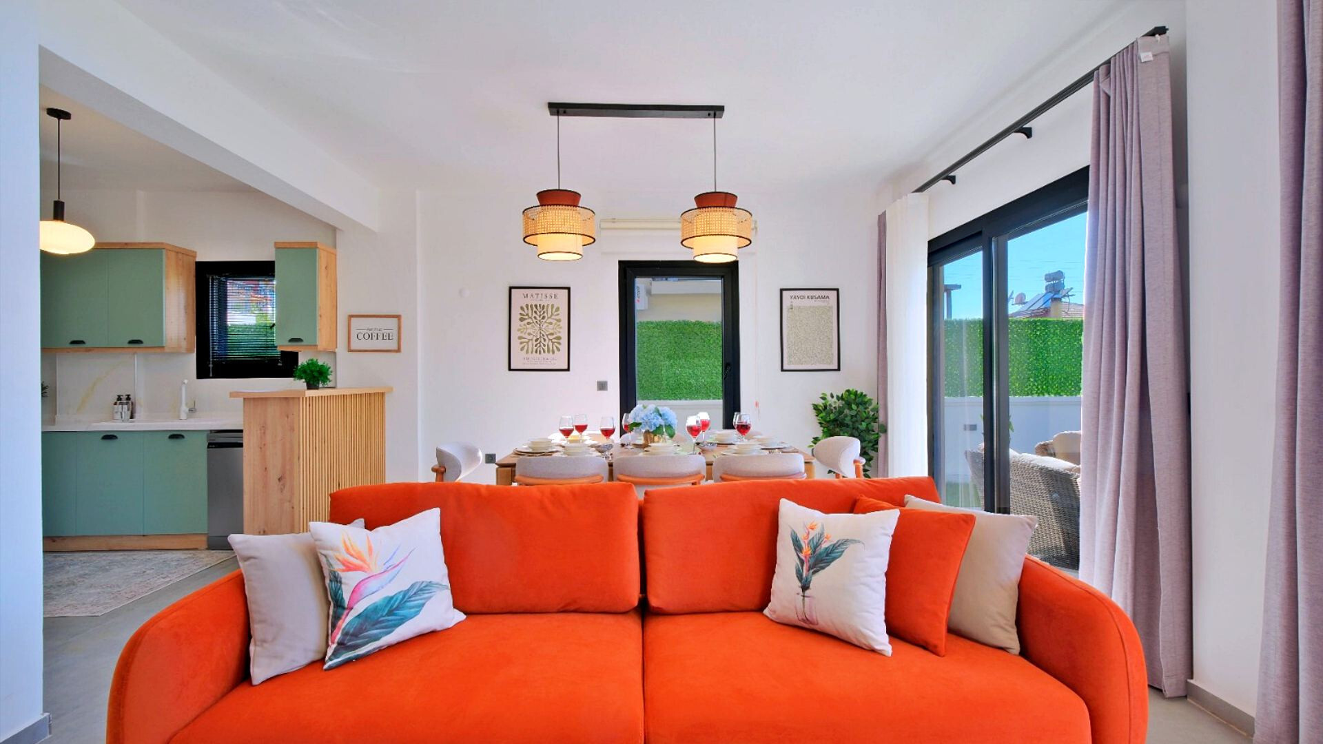 VBK23953 Villa Booking