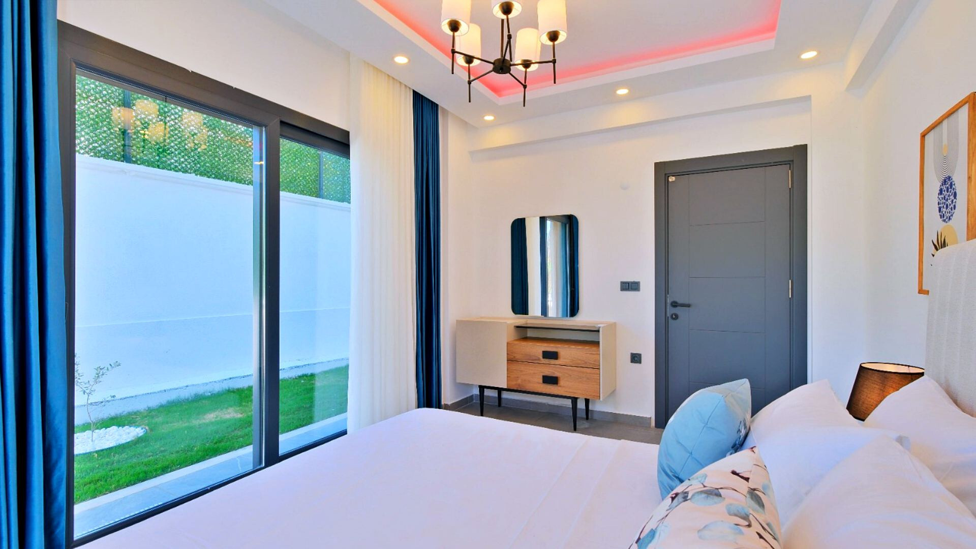 VBK23953 Villa Booking