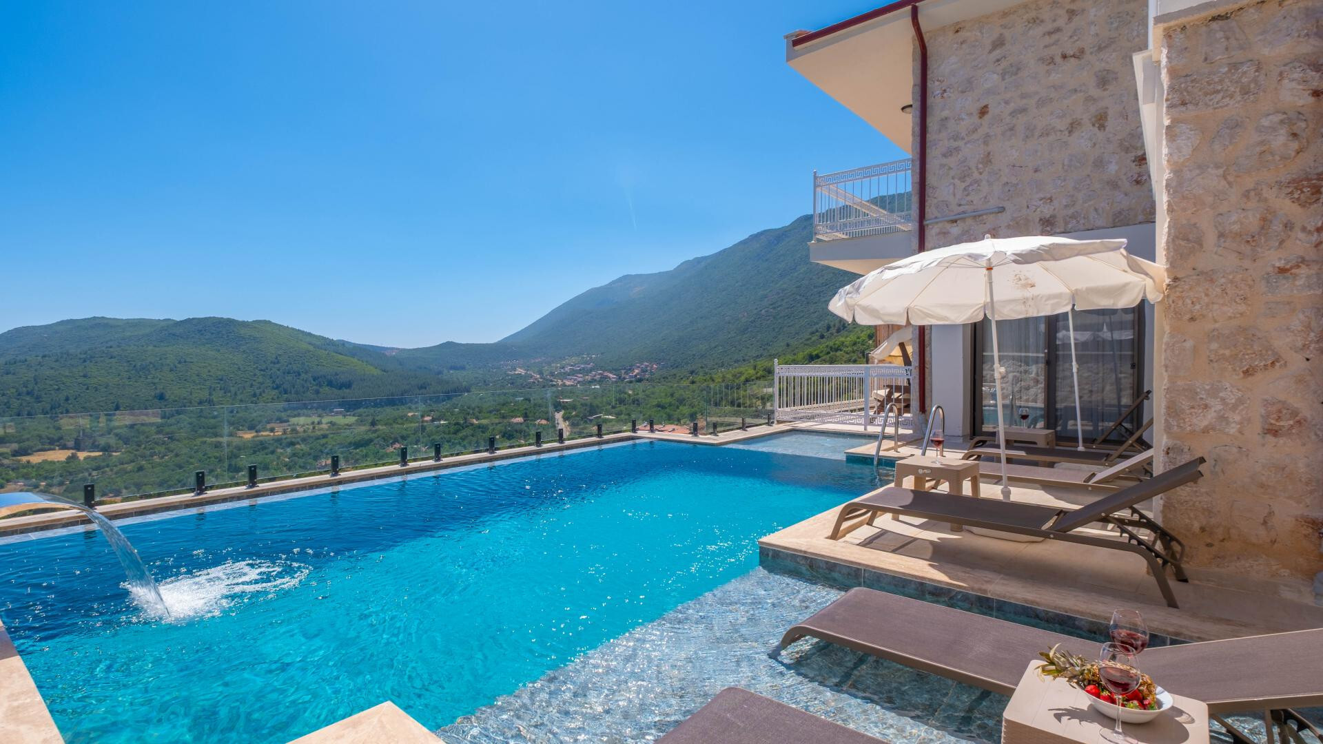 VBK55105 Villa Booking
