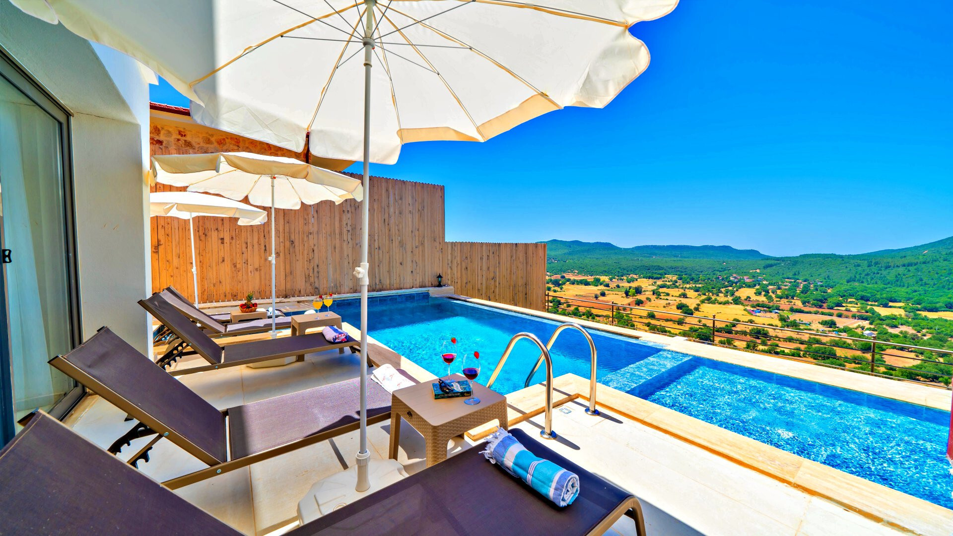 VBK55105 Villa Booking