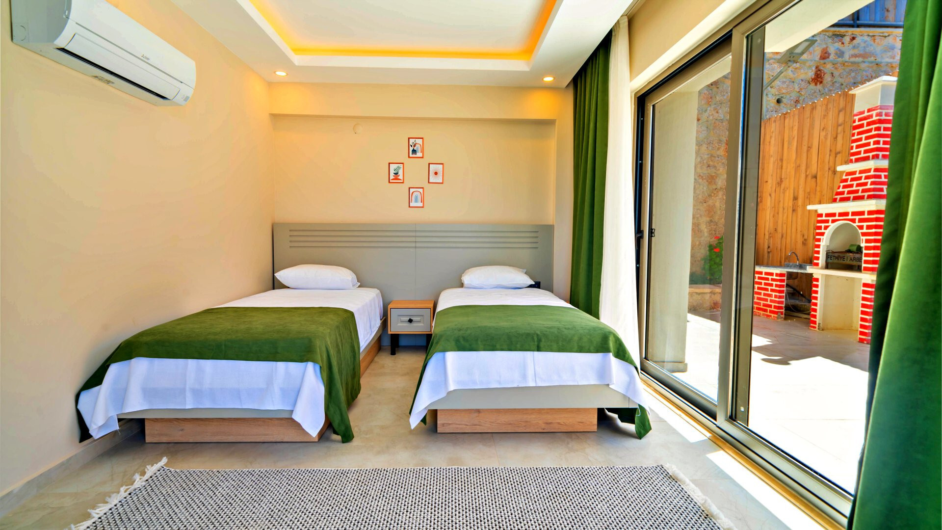 VBK55105 Villa Booking