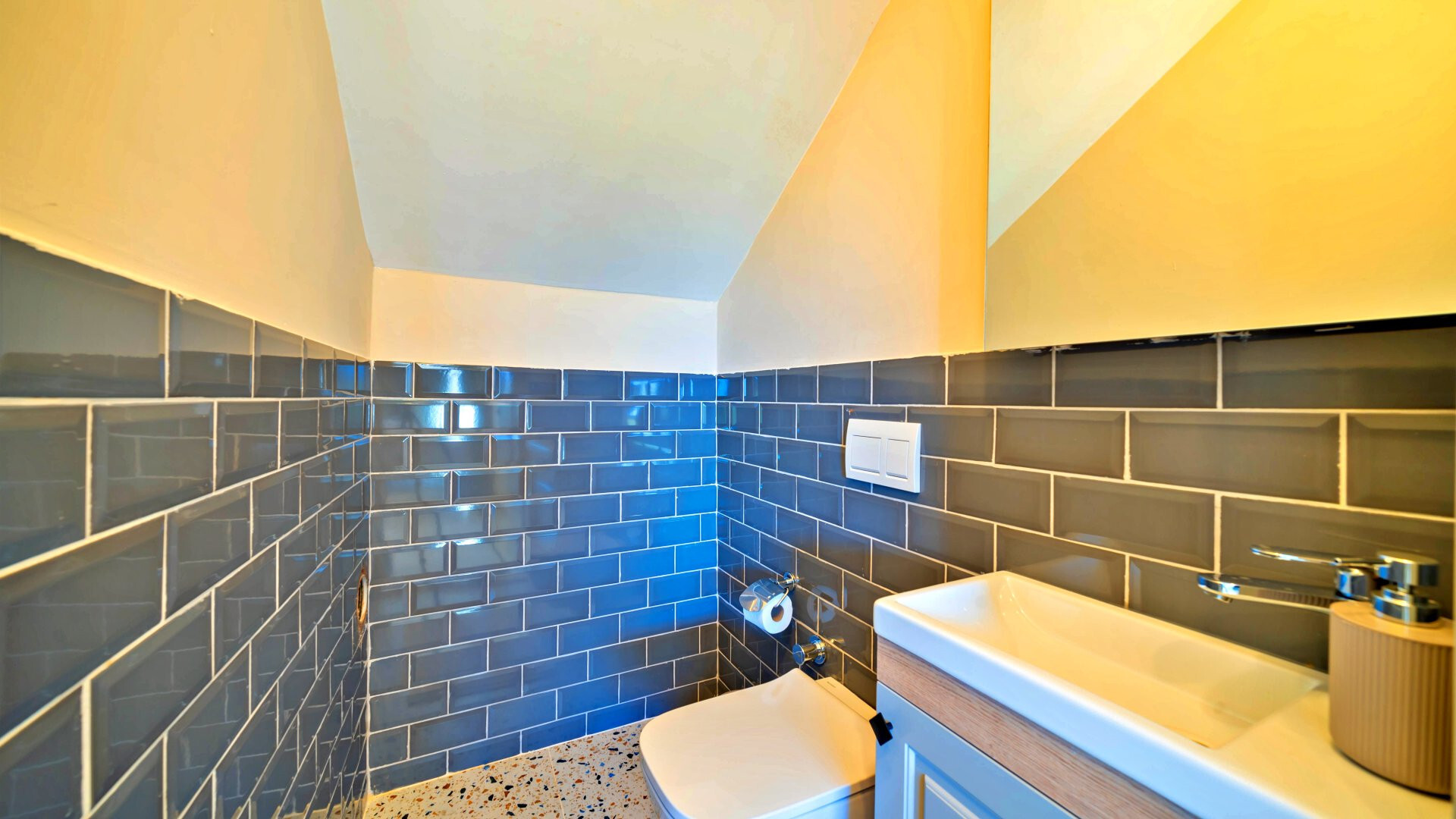VBK55105 Villa Booking